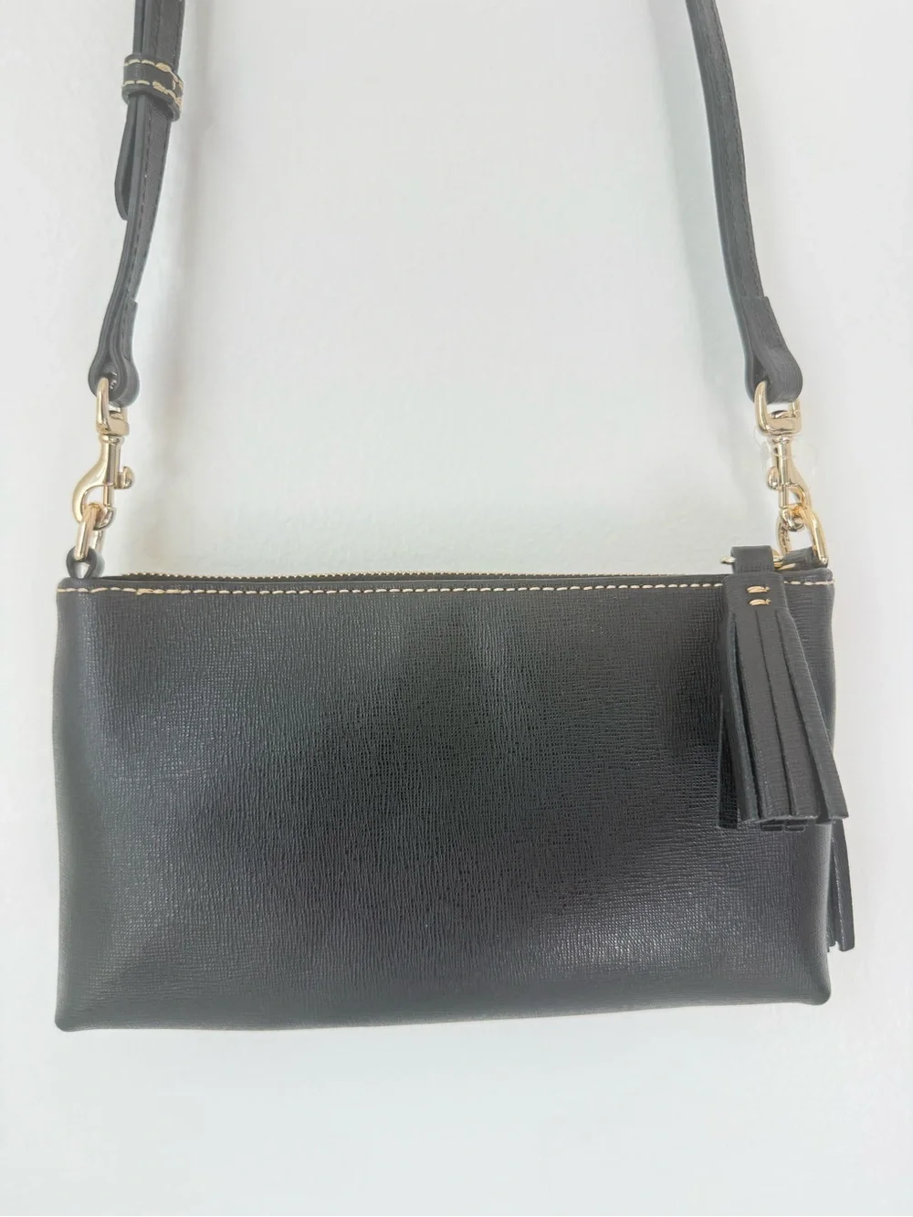 Dooney & Bourke multi functional